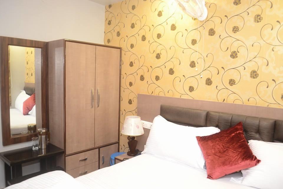 Hotel MMK Kanpur Buitenkant foto