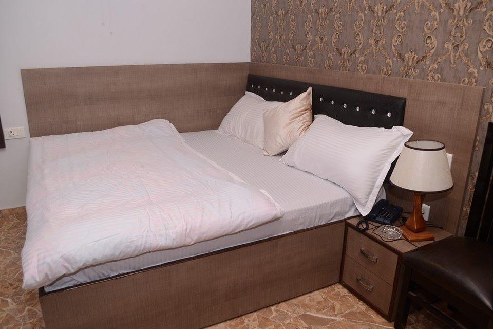 Hotel MMK Kanpur Buitenkant foto