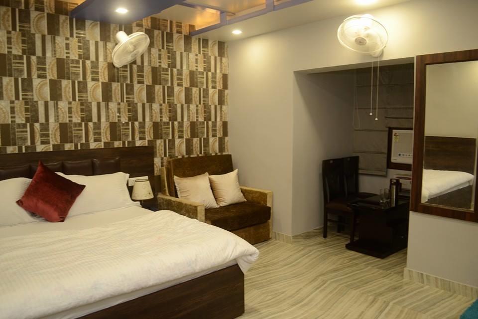 Hotel MMK Kanpur Buitenkant foto