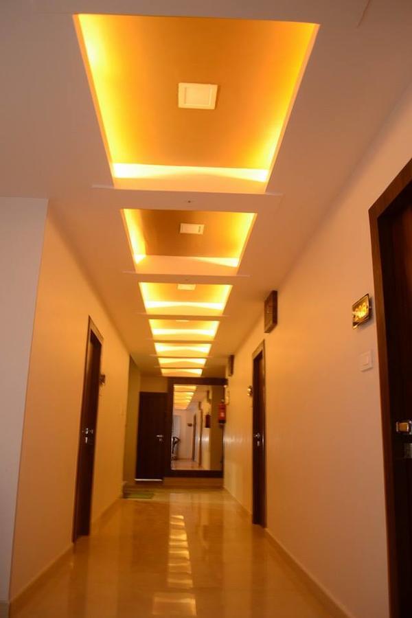 Hotel MMK Kanpur Buitenkant foto