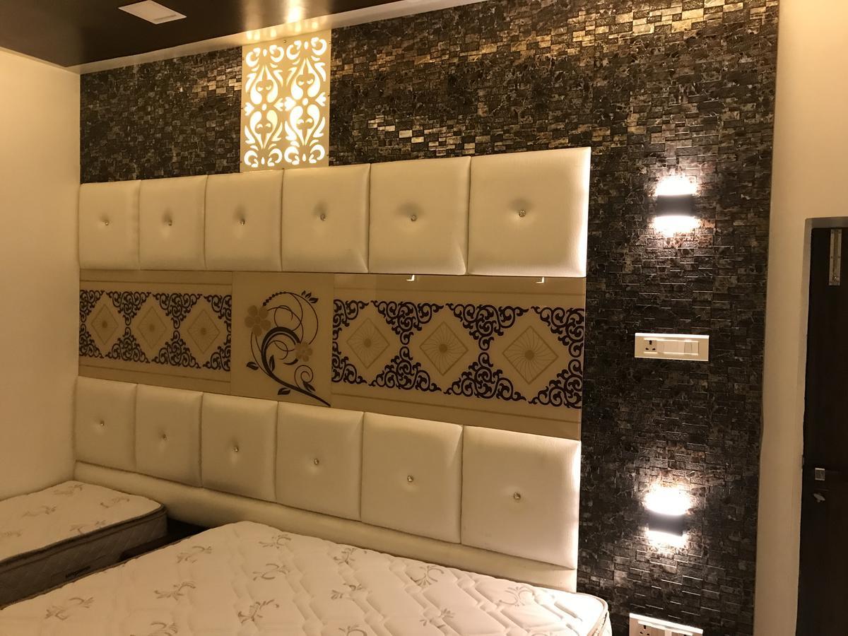 Hotel MMK Kanpur Buitenkant foto